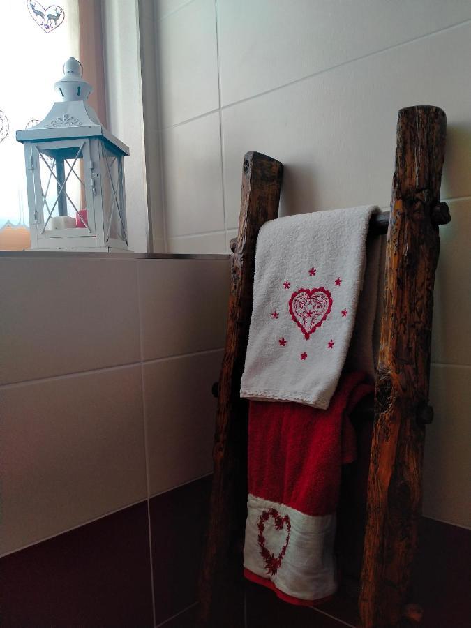 B&B Le Fio Valtournenche Exteriör bild